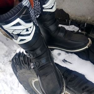 Youth MX boots